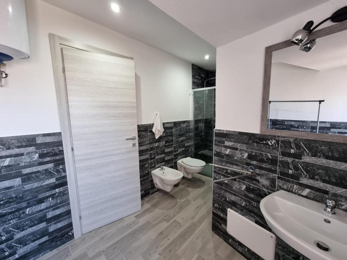 Suite Cornelia Santa Teresa Gallura Exterior foto